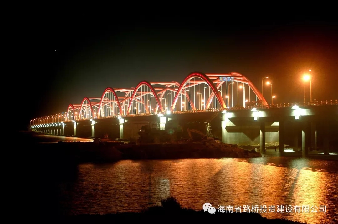 2f66db35686dbdc8c02741cdb9731d19